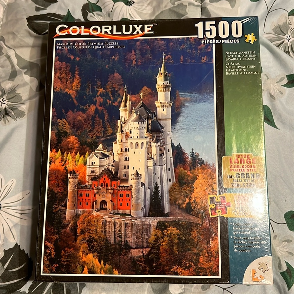NWT VINTAGE Colorluxe 1500pc puzzle - Neuschwanstein Castle
